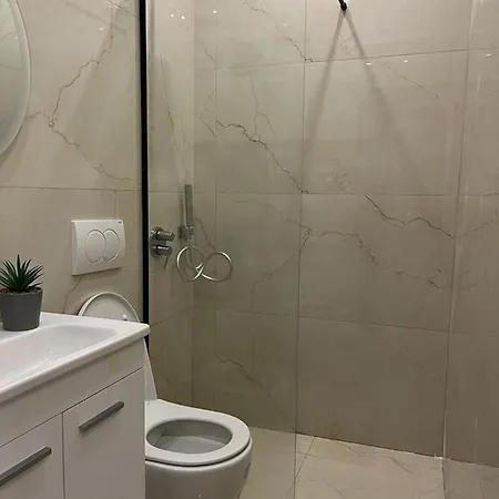 Hotel apartamentowy Belix Apartments, Near The