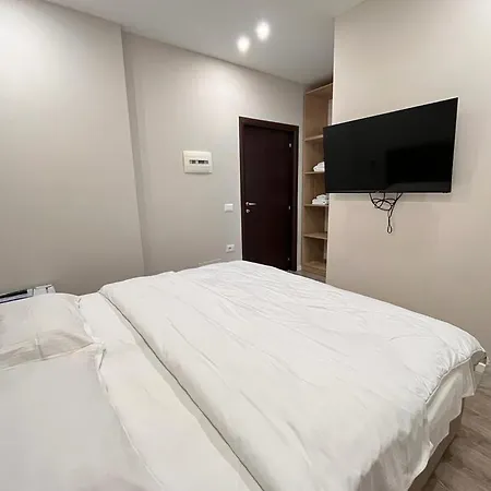 Hotel apartamentowy Belix Apartments, Near The Durrës