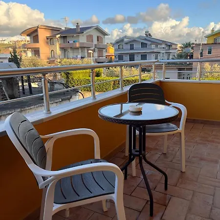 Апарт-отель Belix Apartments, Near The Дуррес