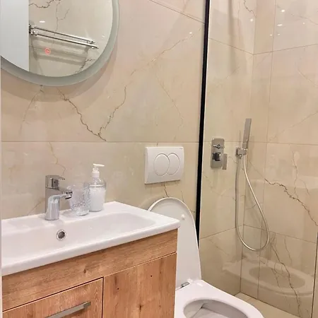 Belix Apartments, Near The Aparthotel Durrës