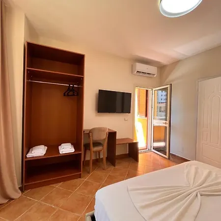 Belix Apartments, Near The Aparthotel Durrës