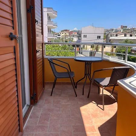 Belix Apartments, Near The 3* Дуррес