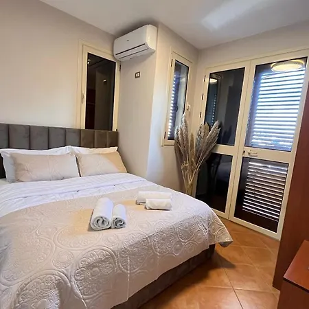 Апарт-отель Belix Apartments, Near The