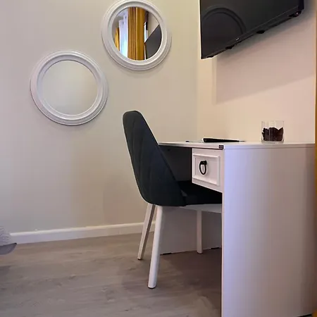 Апарт-отель Belix Apartments, Near The 3*
