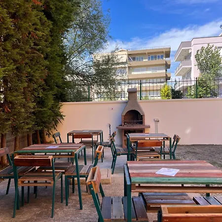 Belix Apartments, Near The 3* Дуррес
