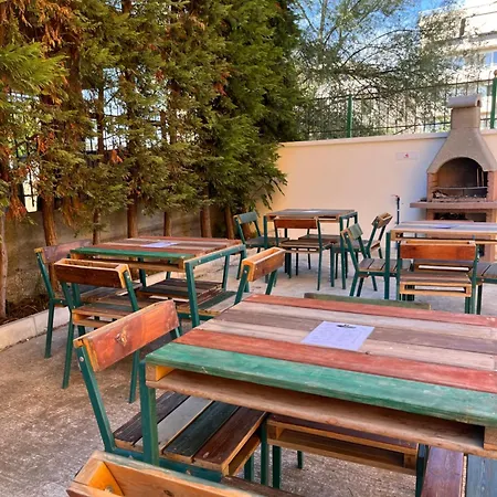 Belix Apartments, Near The 3* Дуррес