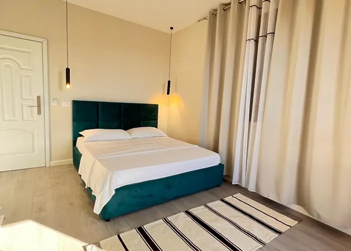 Belix Apartments, Near The 公寓式酒店